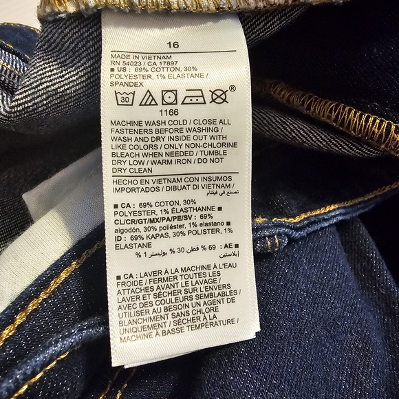 Old Navy Women's Dark Blue Boot Cut Jeans - Picture 5 of 5